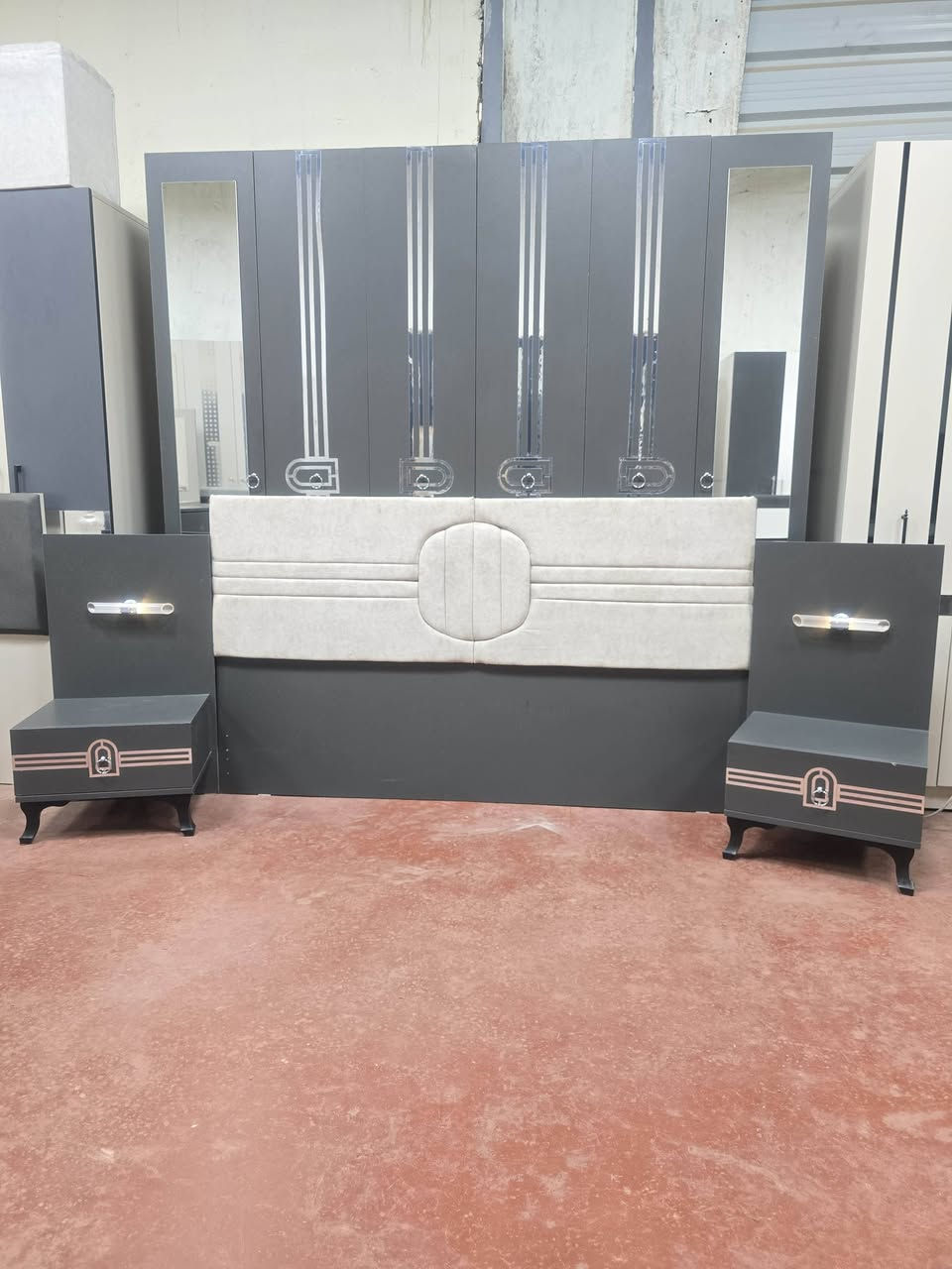 💗🔥 غرفة تركي مستخدم تخبّل 🔥💗
🛏️ 6 قطع كاملة
💯 نظافة 100%
🚪 نظام أبواب مرتب
💸 السعر 525 قفل
🪛 شد مجاني
🚚 نقل مجاني


**إذا كنت صاحب هذا الإعلان وتريد حذفه لأي سبب، رجاءا أرسل رسالة إلى الدعم الفني**