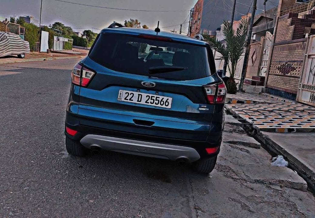 فۆرد اسکیپ 2018
فول مواسەفات
چوارجام کارەبا 
کوشن هیتەر 
کوشن کارەبا 
4x4
گێڕو مەکینە بە شەرت لۆک لۆکە ‌
3 پارچەی بۆیاغە  

💰نرخ : 89 وەرەقە و معامەلە

‌*********** أربيل, العراق
