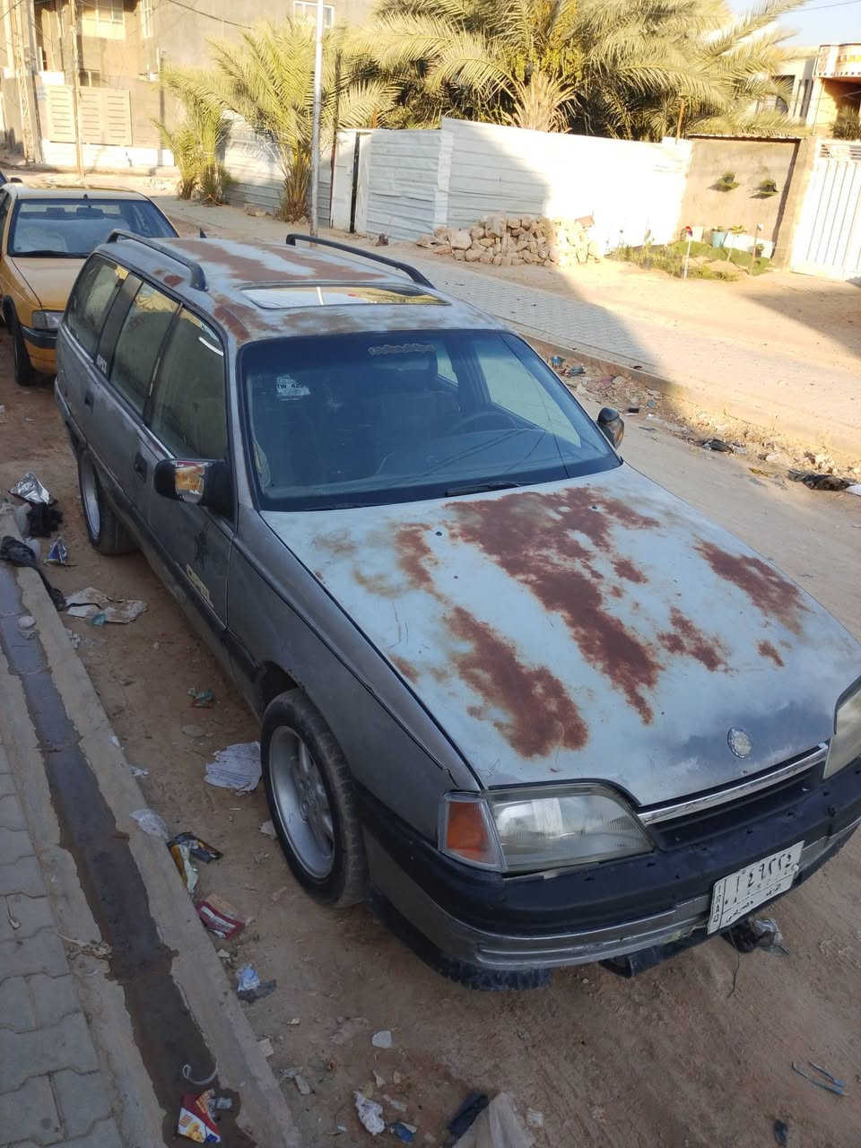 سلام عليكم اوبل استيشن موديل 1993 مكينه بيه بخار قليل وكير جديد ضربه وشواصي مكفولات رقم نجف تحويل السعر 13وبيه مجال الرقم *********** المكان نجف
