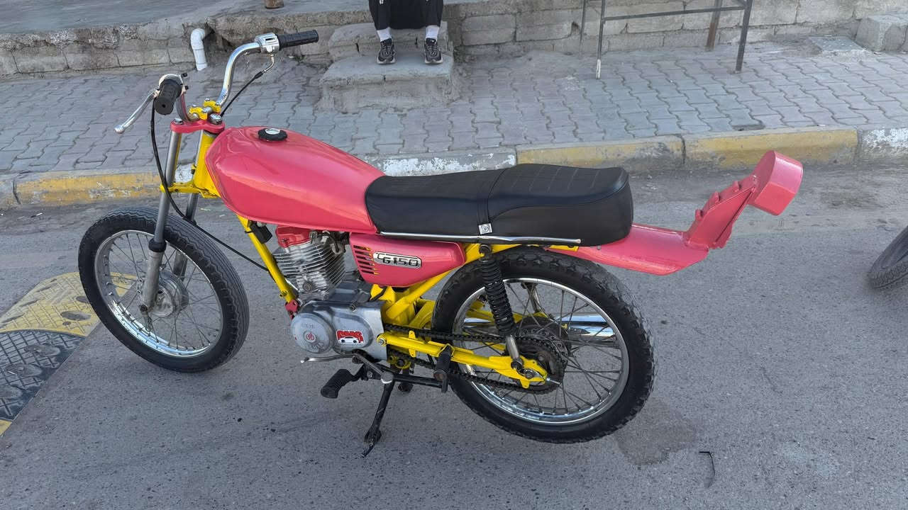 ارشه رياضي موديل ٢١ مكينه خير من الله شلعه تشك الكاع سعرها ٣٥٠ وبيها مجال مكاني  شهربان ***********
