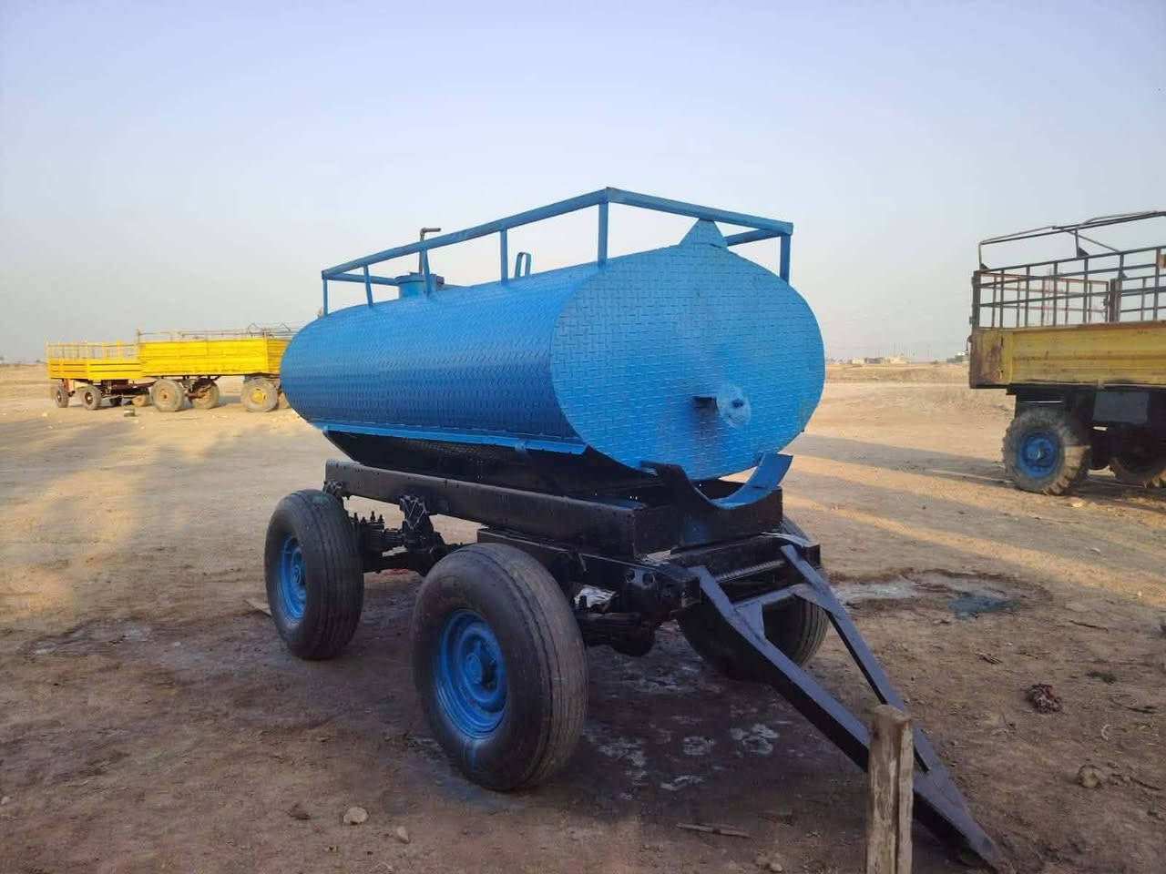 السلام عليكم مقطورة ماء السعة 3000لترمكفولة  عامة للاستفسار (***********)(***********)
العنوان الديوانية البدير
