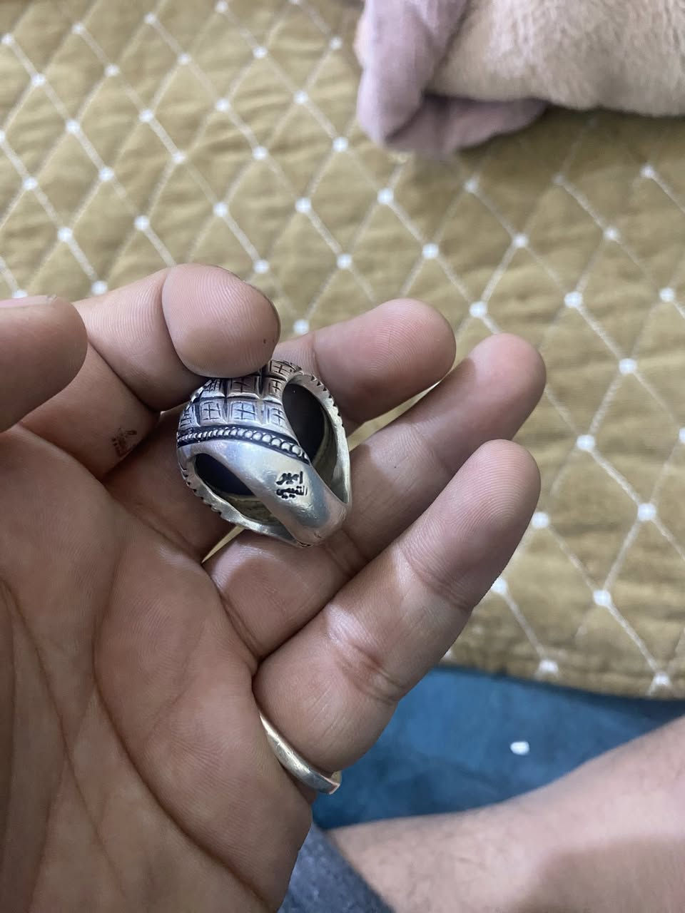 خط كوفي الملك لله تفاصيله خاص


**إذا كنت صاحب هذا الإعلان وتريد حذفه لأي سبب، رجاءا أرسل رسالة إلى الدعم الفني**