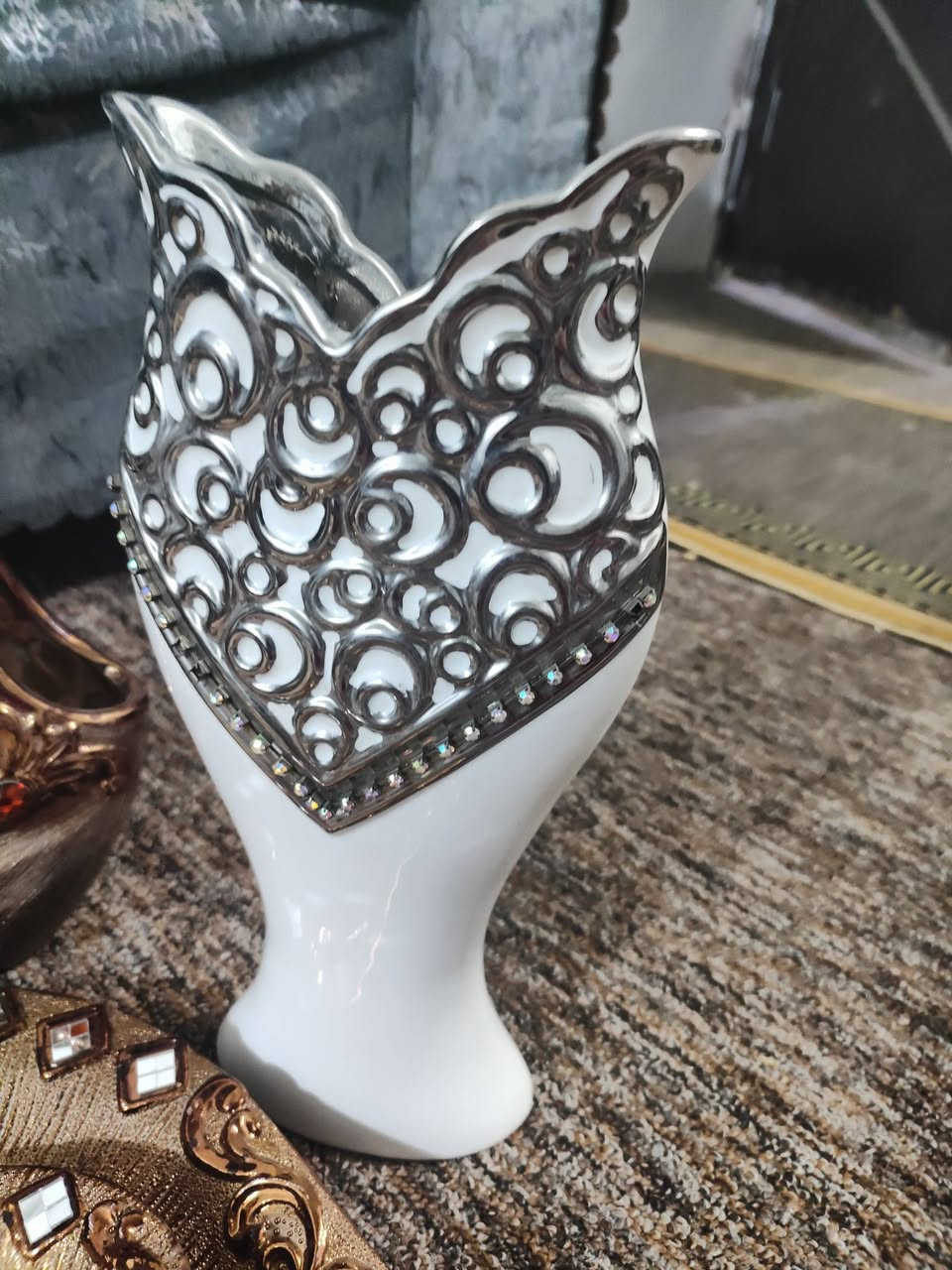 السلام عليكم  شلعت تحفيات انتيكه جديد غير مستخدم 18قطعه 80الف وتوصيل مجاني اي ستفسار  خاص


**إذا كنت صاحب هذا الإعلان وتريد حذفه لأي سبب، رجاءا أرسل رسالة إلى الدعم الفني**