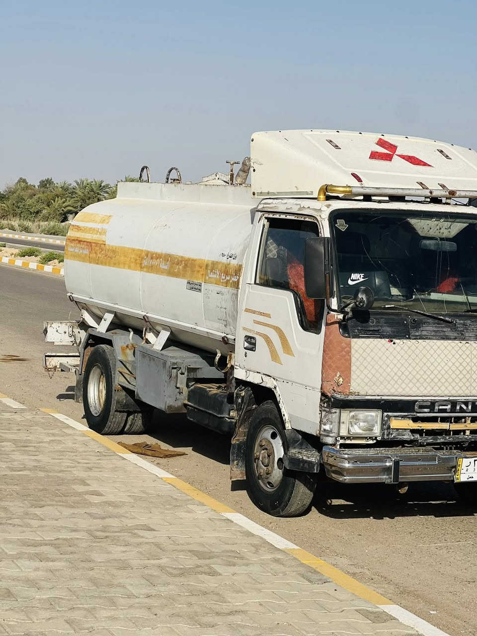 متسيبوشي كنتر 1992 حموله 7 الاف  محرك نضيف 4
رقم الماني تحويل مباشر تاير نضيف 16/7,5 ويل 5 استد 
سياره نضيفه وجاهزه 
مكانها بابل الشوملي 
‭0780 424 9810‬
***********
