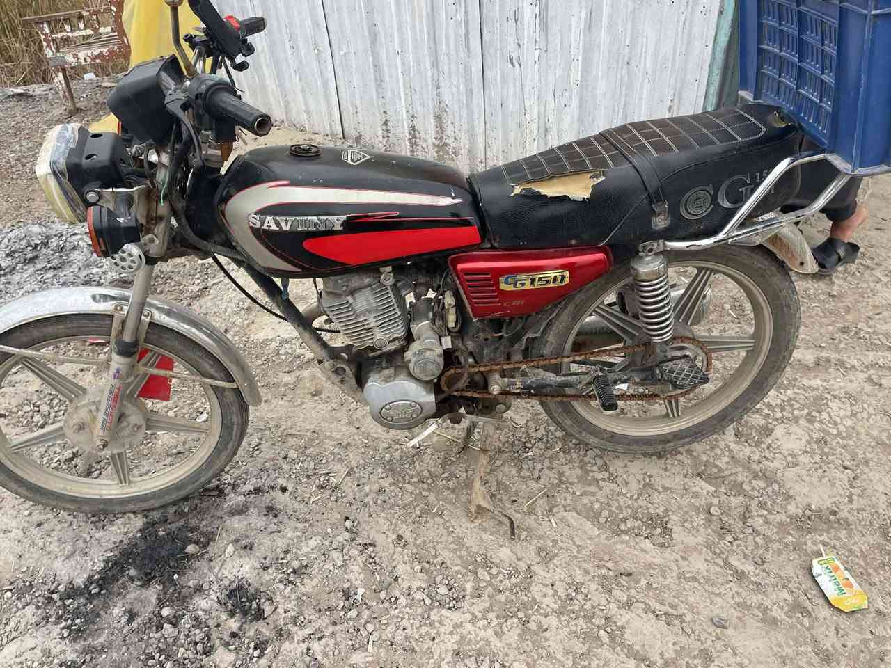 سلام عليكم موطور يراني للبيع السعر 275بي مجال قليل ***********
