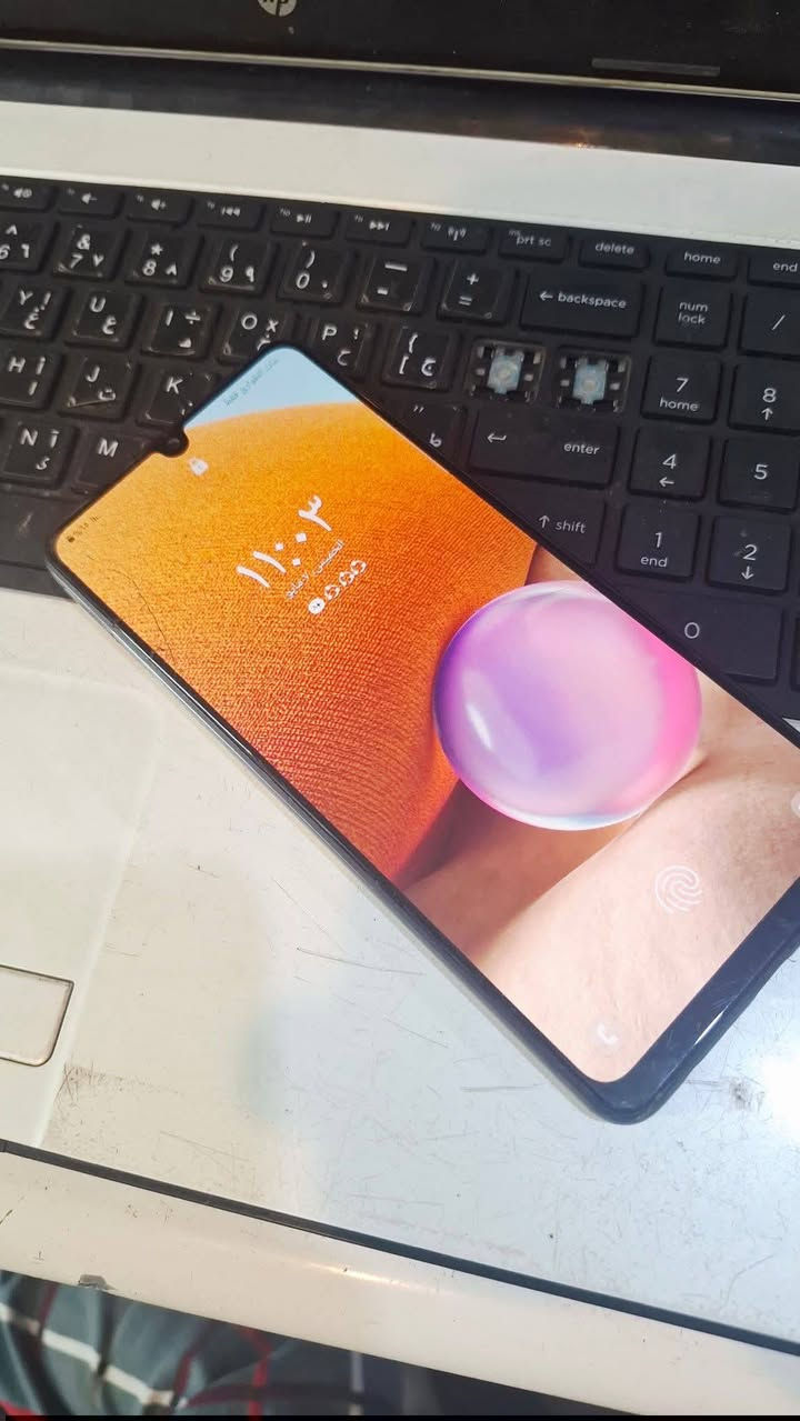 عندي سامسونA32
السعر فقط 150وبيه مجال  🔥👑
الذاكرة 128GB 
ا✨️  بطاريه 500  اتصل رقم واتساب ***********
