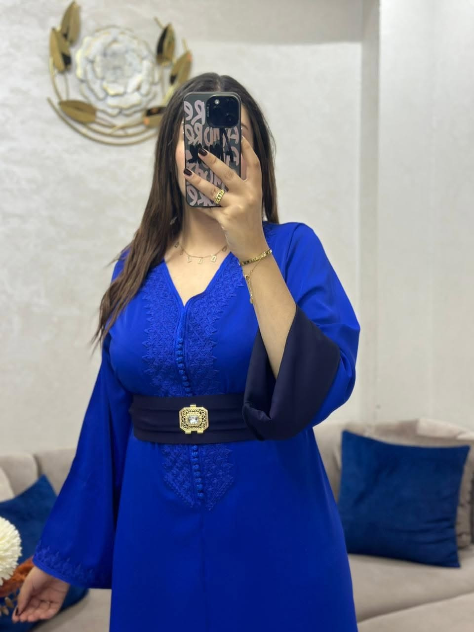 قفطان بالمضمة مخدوم بالطرز او لعقاد
Cafton avec ceintur
L xl xxl 3xl

توب كريب روزة
توصيل  لجميع المدن قلبي عاد خلصي 🚚🚚🚚🚚


**إذا كنت صاحب هذا الإعلان وتريد حذفه لأي سبب، رجاءا أرسل رسالة إلى الدعم الفني**