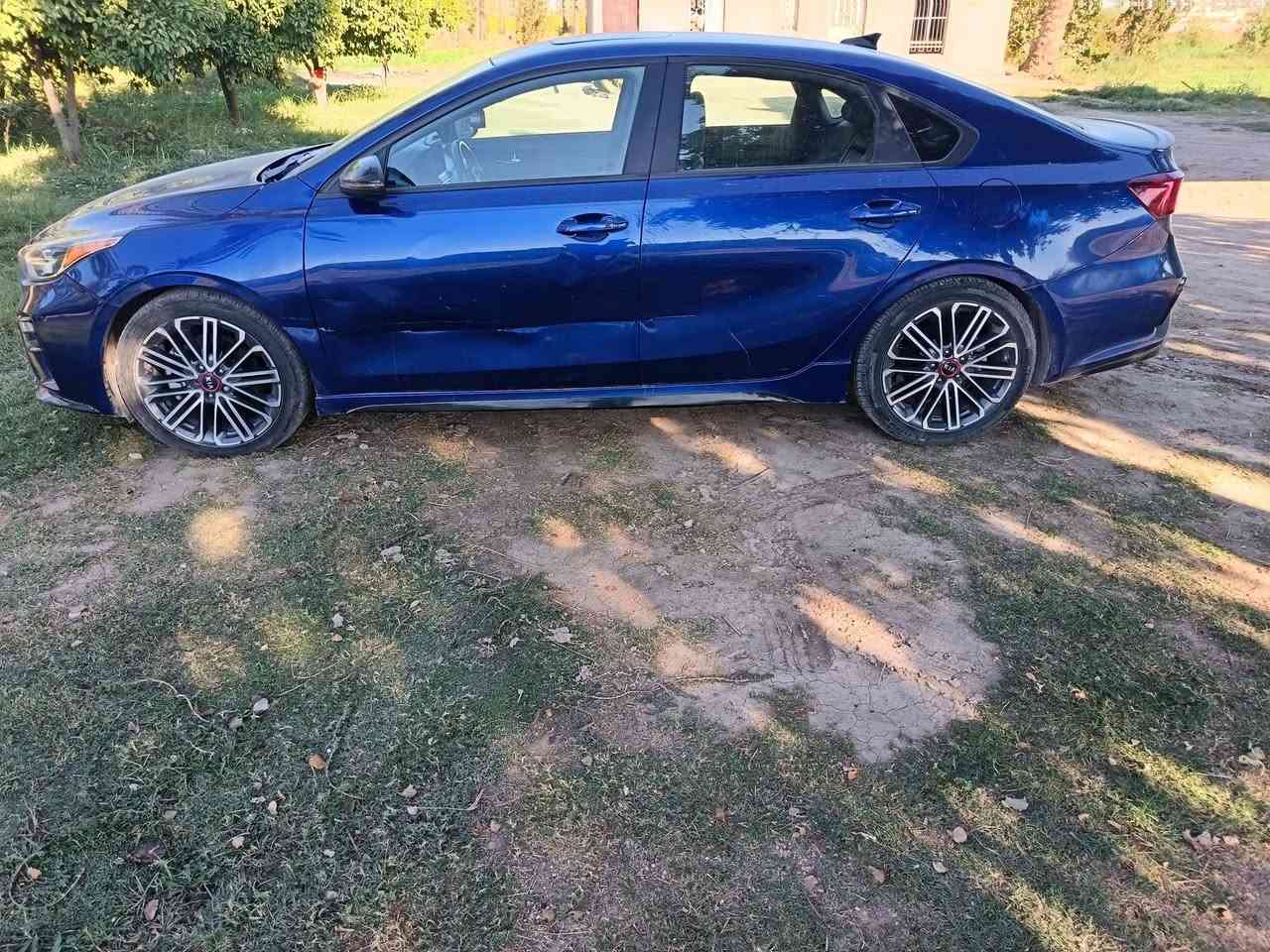 فورتي موديل 2021فول واحدٍ على واحد ضرره شبر بلبنيد بارد امين كدامك وشخط باب سايق هم مبين فقط جي تي امراوس وفرق او بيع سعر 140
 ‭0776 408 2662‬
‭0750 615 9665‬//
