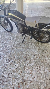 دراجة • مكفولة عن السرقة • بابل القاسم