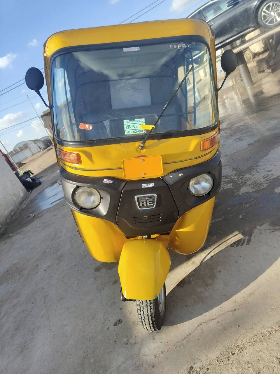 السلام عليكم تيك توك للبيع موديل 18 سعر 4 400 بها مجال ***********
