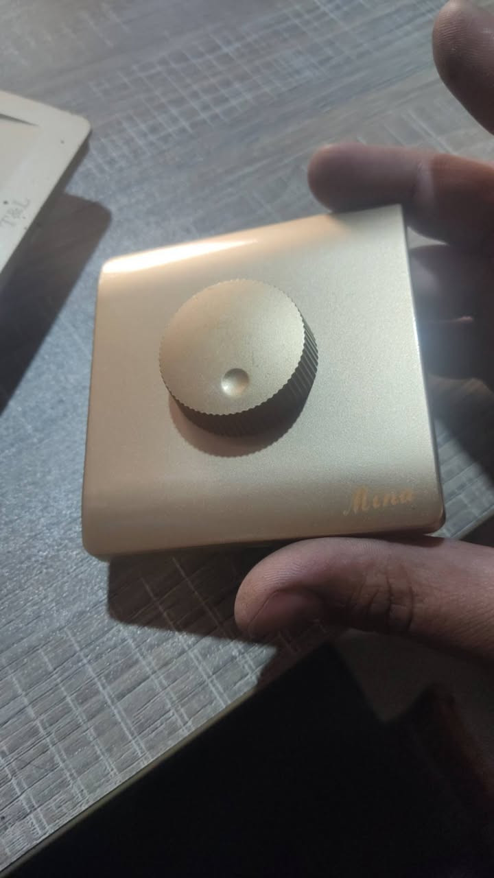 للبيع كهربائيات تصفيت محل سعر القطعه 500ينار


**إذا كنت صاحب هذا الإعلان وتريد حذفه لأي سبب، رجاءا أرسل رسالة إلى الدعم الفني**