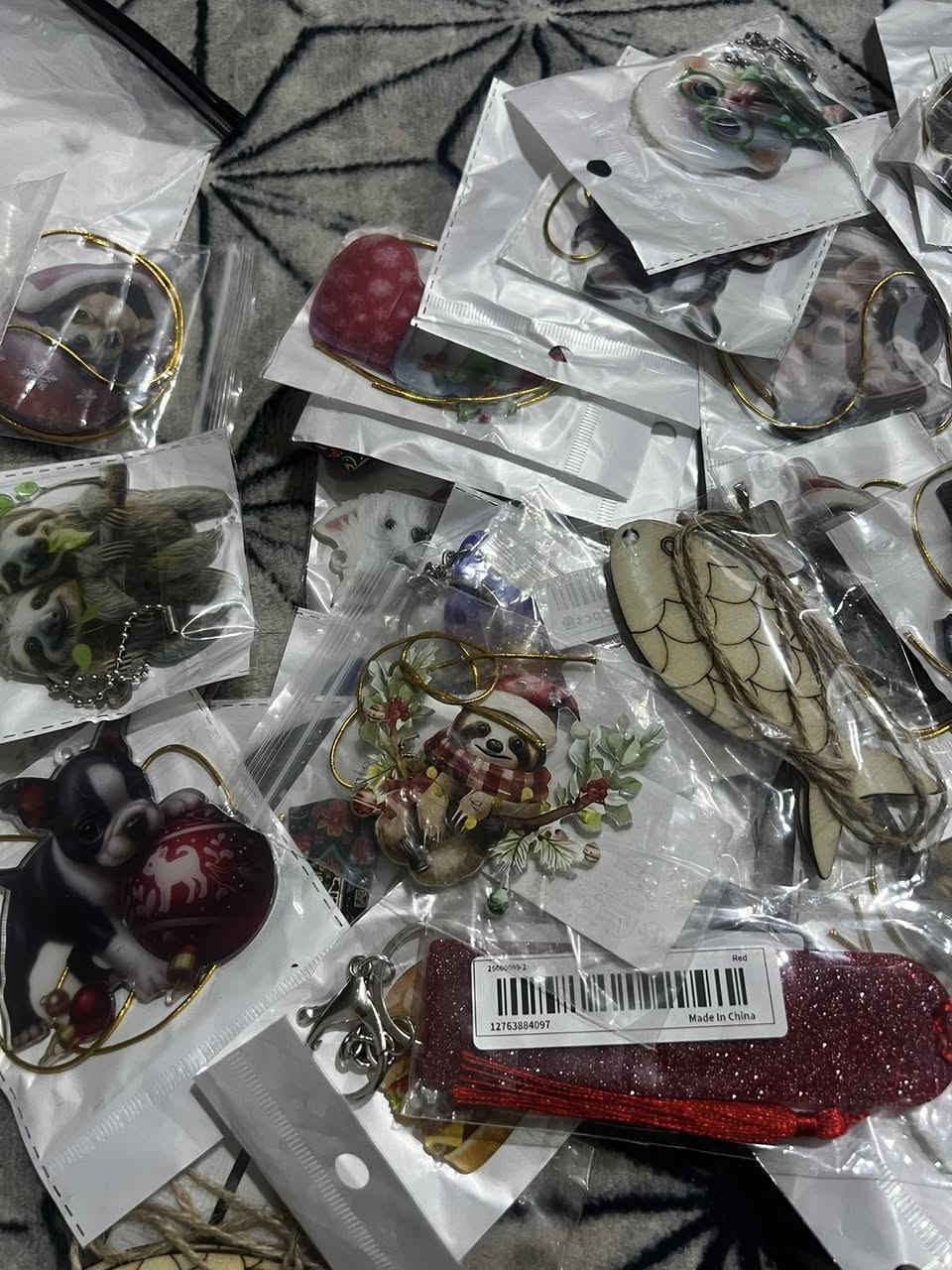 شلعه نواعم ٧ كفرات و٢٣ اكسسوارات 
و٤٠ ميداليه 
وباقي نواعم بال١٠٠ قطعه 
السعر ٢٥ مع التوصيل @إشارة


**إذا كنت صاحب هذا الإعلان وتريد حذفه لأي سبب، رجاءا أرسل رسالة إلى الدعم الفني**