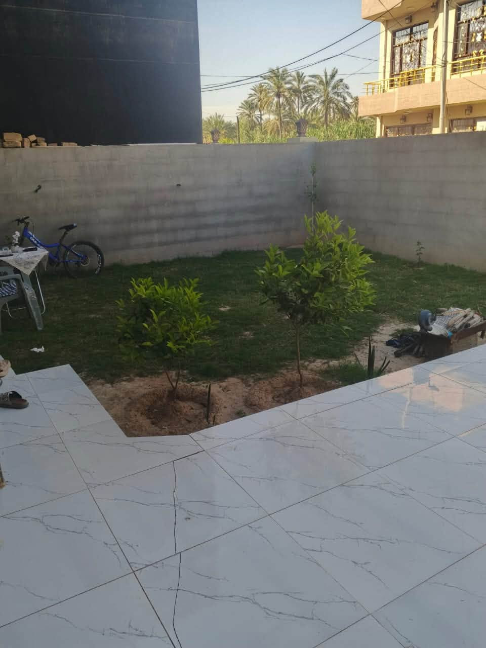 🏘🏘بيت للبيع ديالى خانقين / امام عباس قرب كلية بلاد رافدين خلف معمل المنيوم مازن طابو زراعي 
مساحة 240 متر طابق واحد 
2 غرفة نوم واستقبال وصالة داخلية ومطبخ حار وبارد ومجمع صحيات وبيتونه وكراج سيارة وحديقة 

السعر / 80 مليون بي مجال 

البيت فول سيراميك بدون سقف ثانوي 

للأستفسار اكثر اتصال بالارقام فقط 
***********
***********
مكتب فريا موفق للعقار
