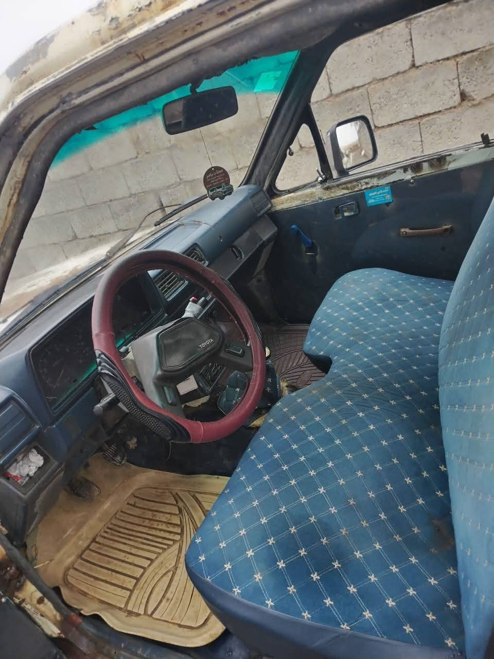 بيكم 88 ماندل صاحبها ابيع فحم
5كير محرك قطره ماينطي والباقي مثل ماموضح بل صوره

25وبيهه مجال
***********
