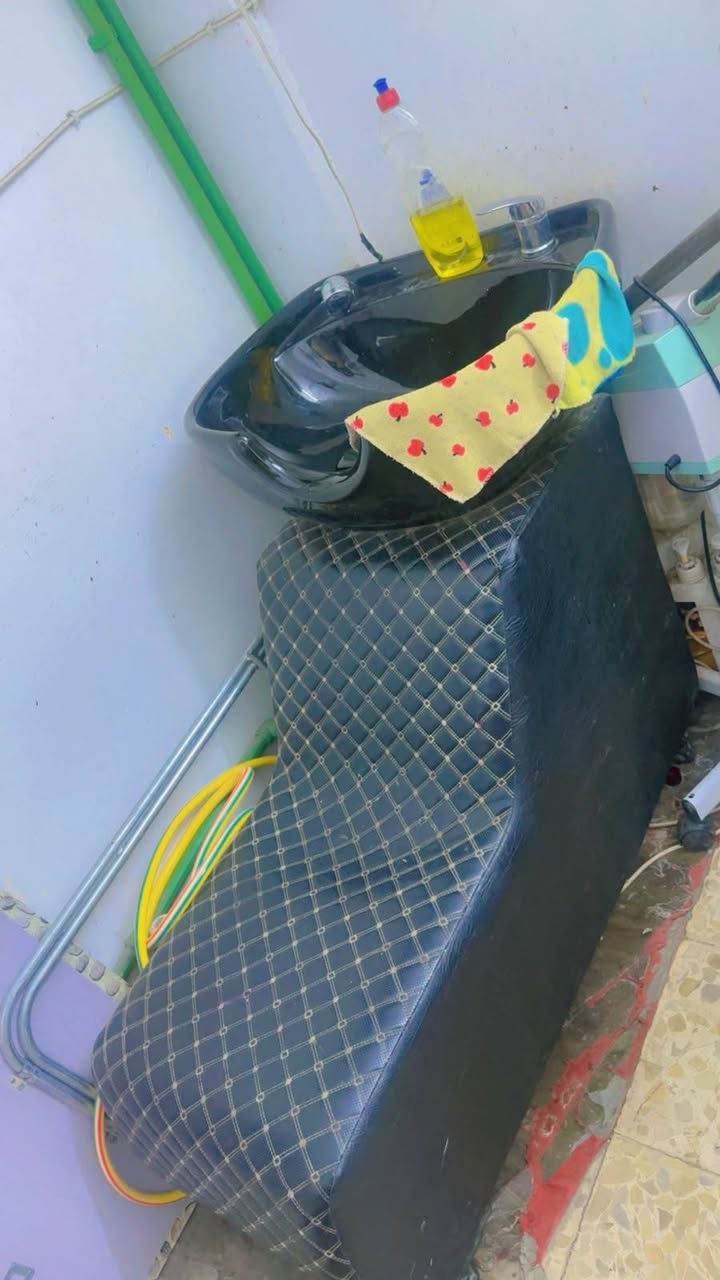 مرايات عدد 2 بيهن فطر كراسي عدد 2 يرادلهن ضب تخم عدد 2 نضيفات باترينه مغسله شعر عدد 1 جهاز بخار وعربانه أداوت + ميز أكرلك السعر 750 مستعجل لعدم التفرغ البلديات 9 نيسان


**إذا كنت صاحب هذا الإعلان وتريد حذفه لأي سبب، رجاءا أرسل رسالة إلى الدعم الفني**