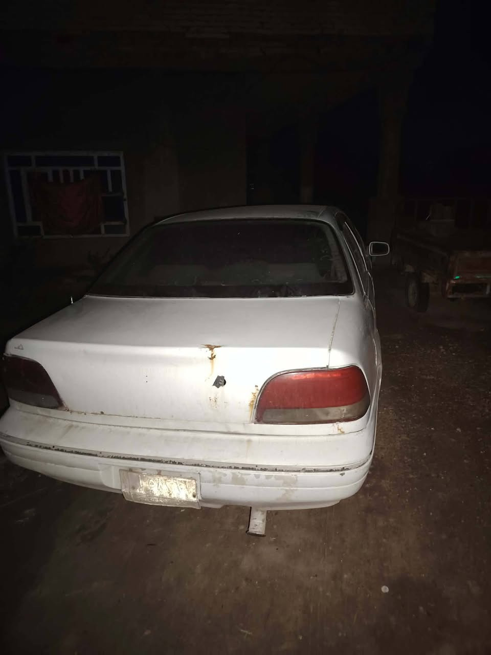 سلام عليكم برنس فراشه موديل 1998   سياره بسمي باقي تفاصيل خاص معروضه ٢٤ بيه مجال ***********
