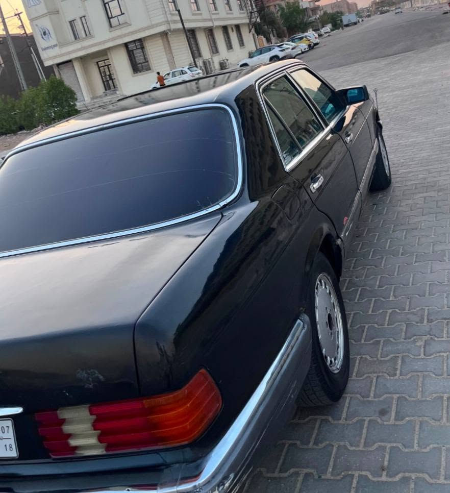 للبيع او مراوس 
مارسيدس رئاسي ٣٠٠
موديل ٩١
مكفوله من كصه ونقل وضربه
غرفه جلد اسود جديده
تخم تايرات 
فتحه سلايت عاطله
محرك وكير فيفيتي توب 
رقم ميسان 
سياره احلى من صور 
السعر ٥٨$ 
البصره. معقل *********** البصرة, العراق
