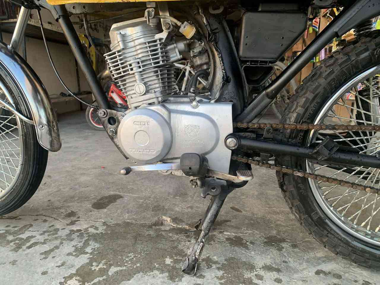 سلام عليكم دراجه إيراني نامه نضافه شوفت عينك موديل 19  للبيع أو مراوس بماكس


**إذا كنت صاحب هذا الإعلان وتريد حذفه لأي سبب، رجاءا أرسل رسالة إلى الدعم الفني**