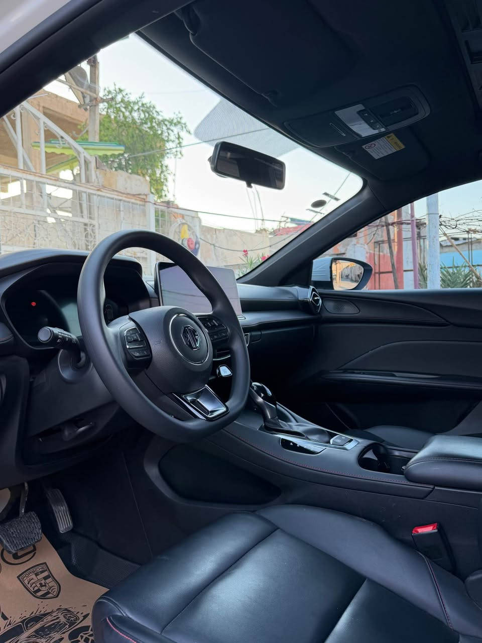 MG GT 2025 
هيج هيجي نية گير مةكينة هةموو بةشةرت 
٢٩ هةزار رۆيشتية 
فول فولة
***********
0750 490 11 38 أربيل, العراق
