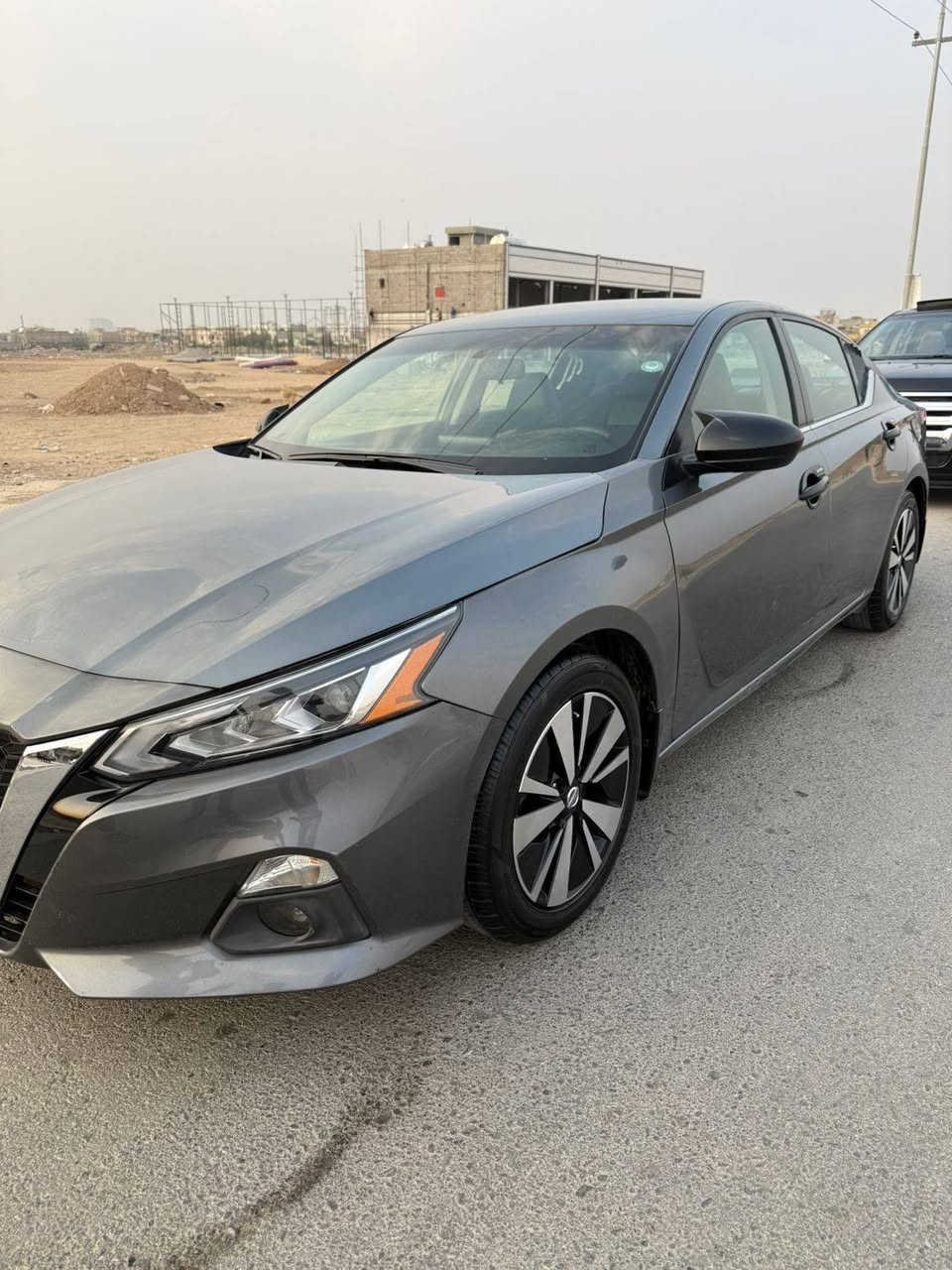 نیسان ئاڵتیما مۆدێل 2019sr بێ سلاید سەیارەکە یەک پارچە و نیوی هەیە ئێرباک سوکان و دەشبڵ سیستەم نرخی 143 کەمێ مەجال *********** أربيل, العراق
