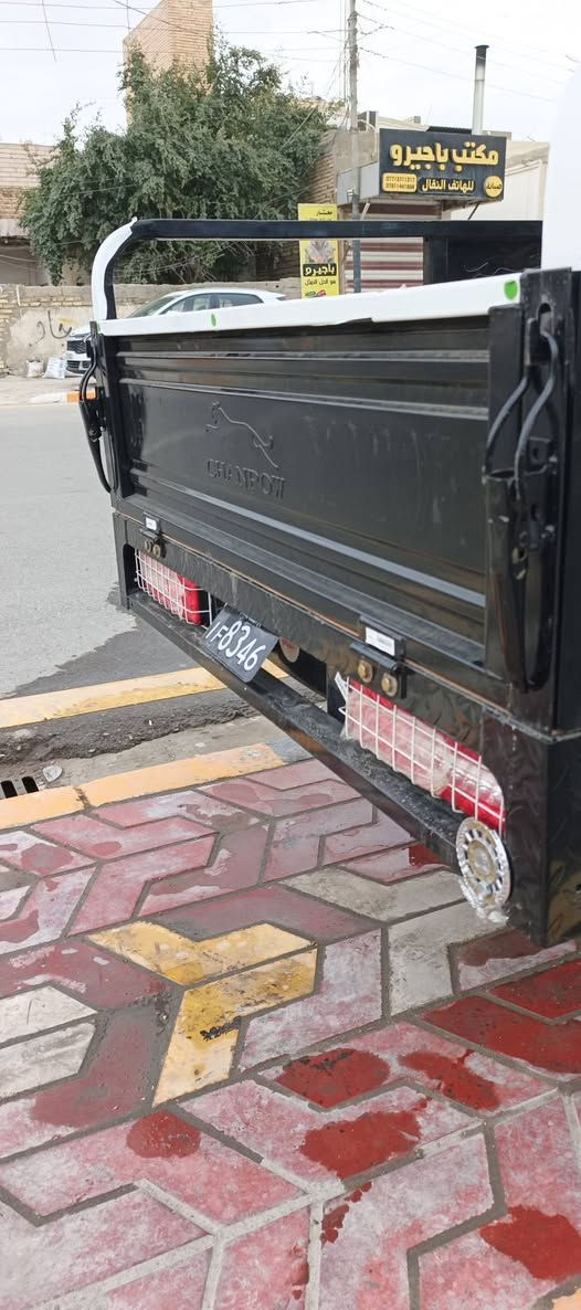 سلام عليكم  ستوته للبيع او للمراوس حسب القناعه لون برتقالي لو سمائي ***********رقمي بي واتساب عماره ابو رمانه
