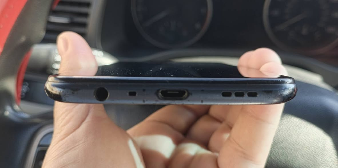 اوبو A15
جهاز ما مفتوح وما بي عيب فقط زر الي ينصي الصوت ما يشتغل ذاكرة 32 جهاز مال استخدام سهل  سعره مناسب 50 الف مكاني بعقوبة حي المعليمن


**إذا كنت صاحب هذا الإعلان وتريد حذفه لأي سبب، رجاءا أرسل رسالة إلى الدعم الفني**