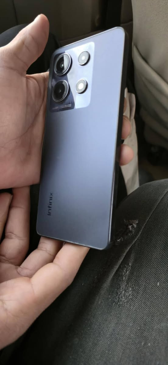 سلام عليكم جهاز انفنكس ذاكره 256 جهاز جديد الله شاهد 60فريم بل لعب فول سعره 150 وبي مجال وذه مراوس بايباد ونطي فرق عادي مكاني بغداد الحسينيه 
رقمي ***********
