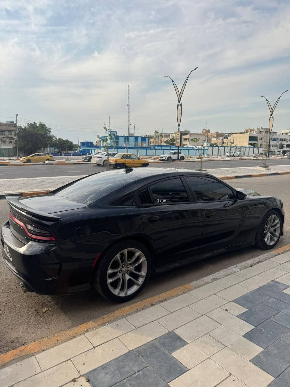 ويل سكات باك دايتونا 2023 لونه الاصلي فيلي
مصبوغ ابيض
لافطر ولا تصليح 
بيهن واحد تجاري
زوج تايرات خلفي جديد
للبيع 
للتواصل 
*********** فقط اتصال ماكو واتساب
