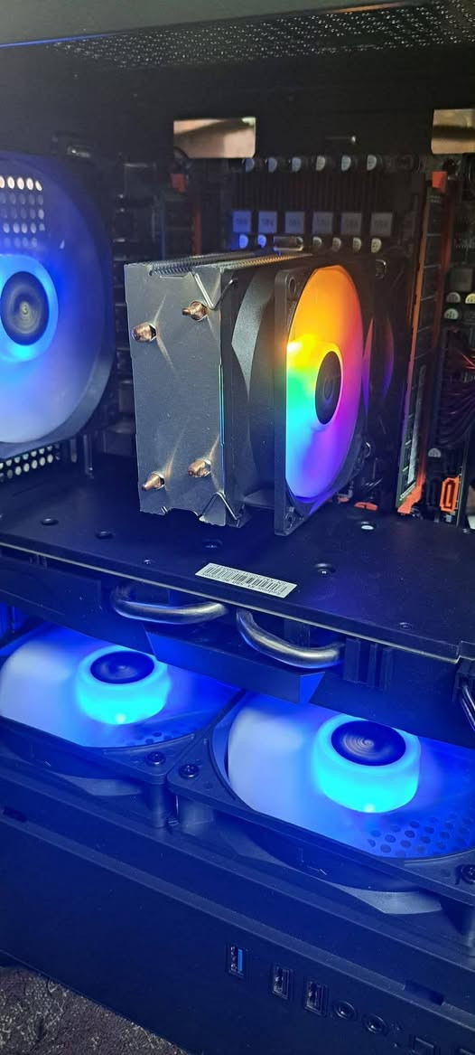 شلونكم عندي هاي التجميعه خرافيه للالعاب وتشغلك اي شي تريده والمونتاج
معالج : intel xeon E5-2630 v4
الرامات : 32GB ddr4
البورد : huananzhi x99-tf 
الهارد : ssd 256 - hdd 500
كرت الشاشه : 1660s 
البور : 550w 
وبس بسعر ٥٥٠ الف تشغل اي شي يعجبك وتلعب قويه واداء حلو
مكاني بغداد الدوره حي المعلمين حياكم


**إذا كنت صاحب هذا الإعلان وتريد حذفه لأي سبب، رجاءا أرسل رسالة إلى الدعم الفني**