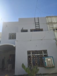 عمل جميع الاصباغ والديكورات  للاستفسار 07800194030