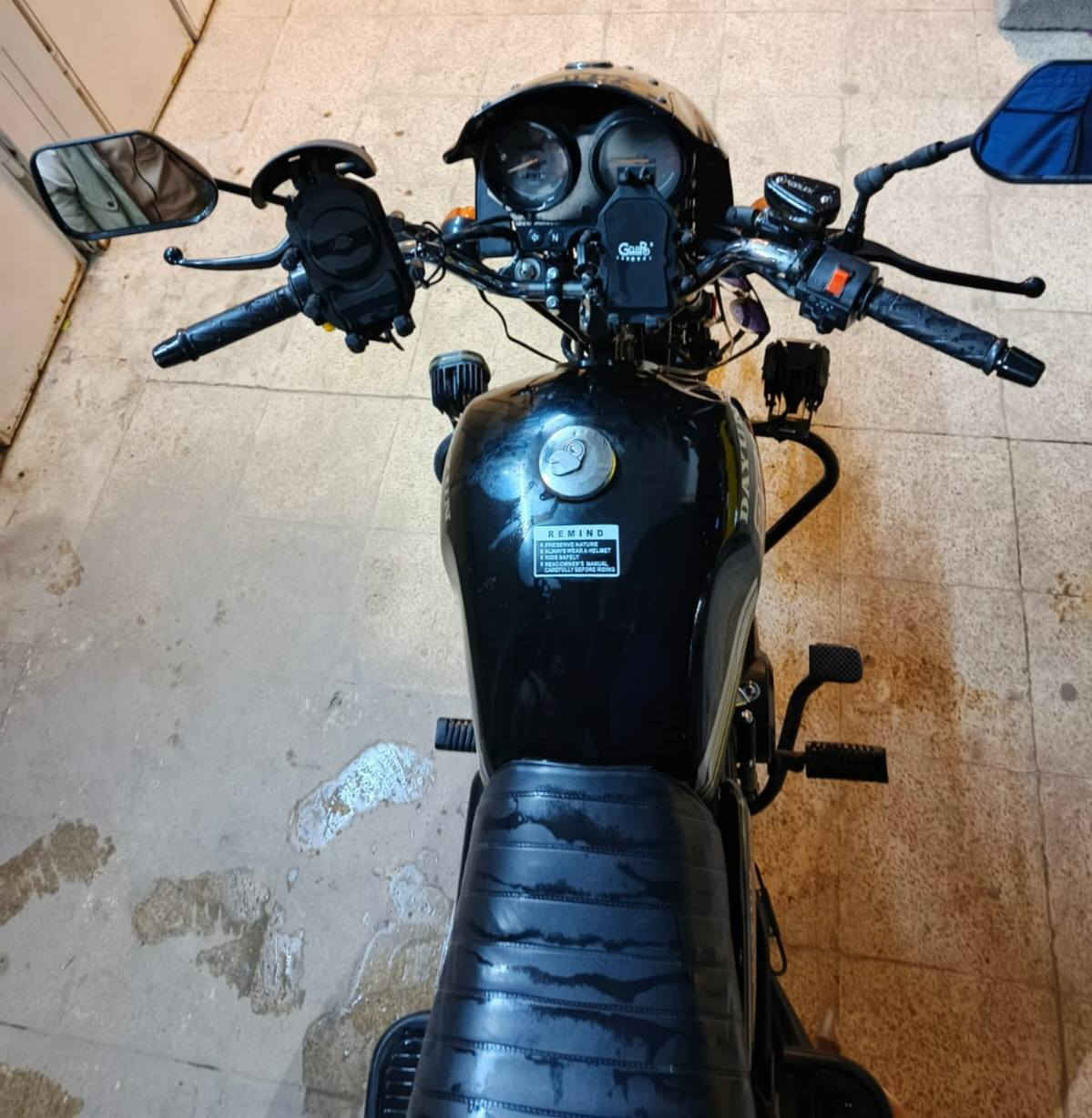 مرحبا شباب ماطور دايون للبيع
☑️ماطور شرط مامفتوح 
☑️ماطور كدام العين بي بس شويه ضربه بالتانكي 
السعر خاص للتواصل هذا رقمي بي وتساب 

***********
