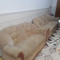 للبيع تخم تركي درجه اولى ١٠ مقاعد للبيع سعره ٢٥٠ سنيه الاتصال على الرق...