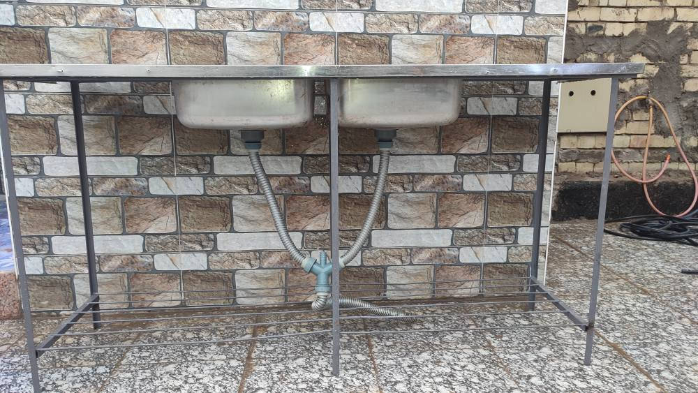 مرجوحة 2 نفر السعر 60 الف 
مرجوحة 3 نفرات السعر 100 الف
سنك حوضين السعر 65 الف 
مكاني الرمادي ***********
