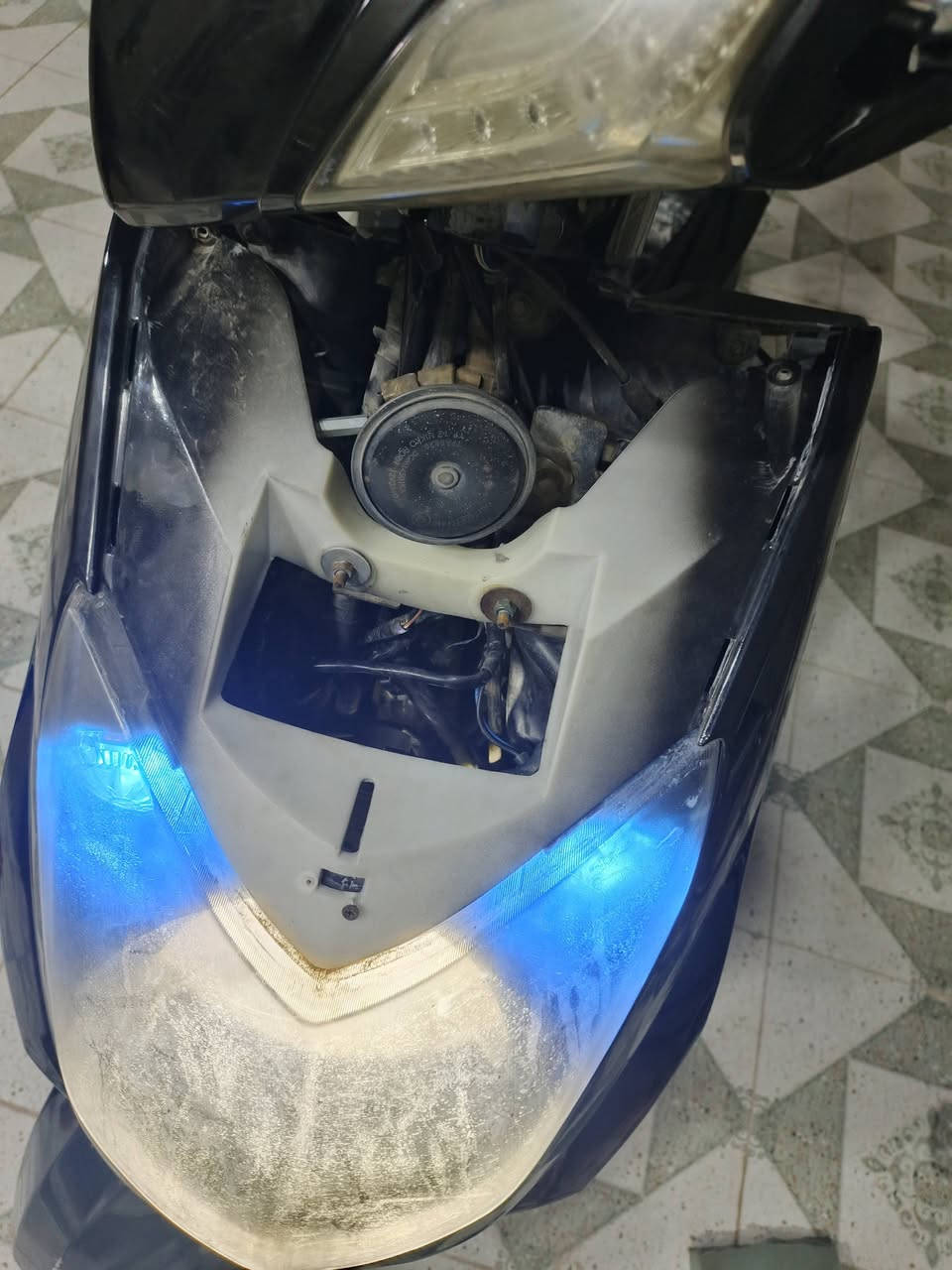 السلام عليكم درجه البيع سكنكس فحل بلديه كلهه شغاله دبل اشاره ليتات شغاله مكان العنوان فلوجه السعر 550) ***********
