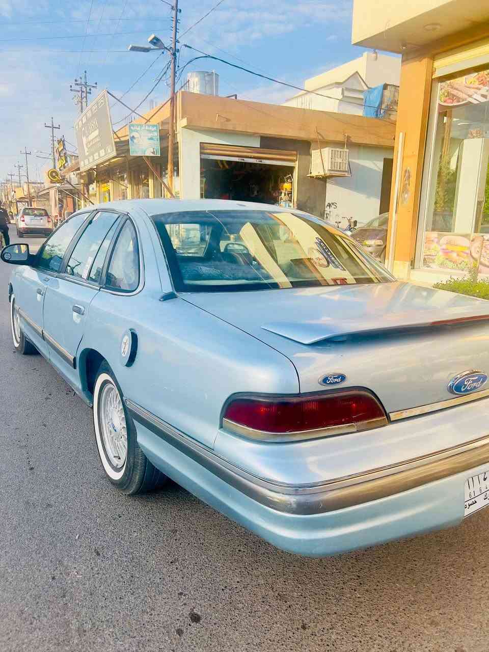السلام عليكم فورت موديل 1992 رقم كركوك الماني ار سنويه كارتوني شرط الوكاله والتحويل محرك 8 سلندر محرك كير صدر تايرات كله بشرط سياره جاهزه من الدعاميه للدعاميه ما بيها كلوب نقص للبيع والمراوس حسب القناعه السعر 35 وبيها مجال بسيط للشراي 
العنوان كركوك 
رقم الهاتف***********
