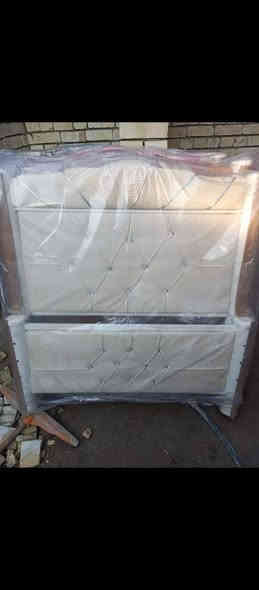 متوفر جميع الموديلات  🔥🔥🔥
اثاث منزلي سارع بالحجز🥰
متوفر توصيل 
للحجز والاستفسار مراسله الصفحه
او على الواتس ***********
