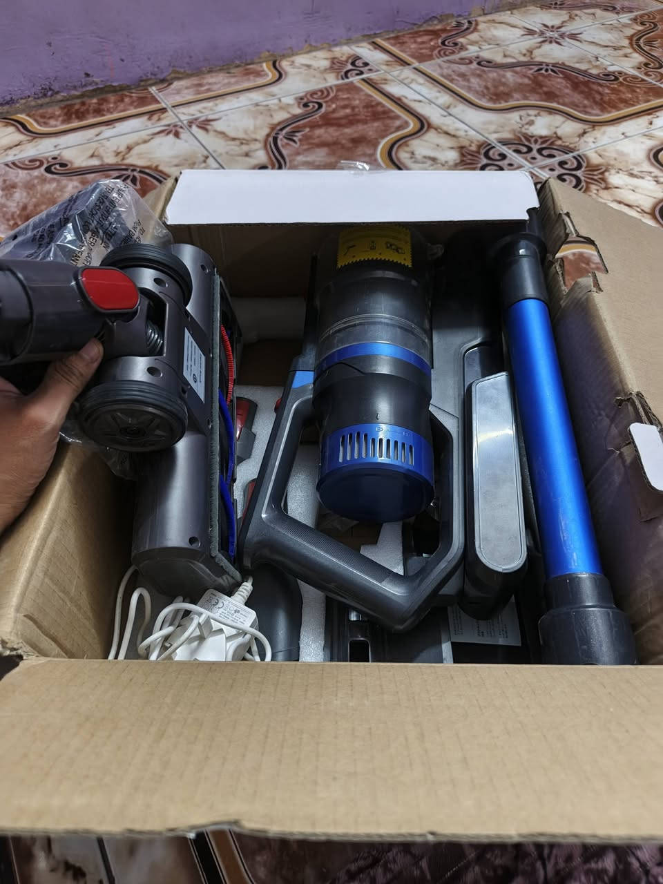 إخوان مكنسه شحن ماركه شغاله بيه ست عمال قليل للعلم غراضه مامستعمله بلةجيس سعر ٣٥


**إذا كنت صاحب هذا الإعلان وتريد حذفه لأي سبب، رجاءا أرسل رسالة إلى الدعم الفني**