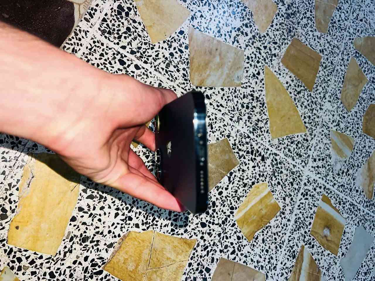 12 برو ماكس !
مبدل شاشه وبطاريه 
بطاريه 100🔋🤯.
فيس ايدي واكف 
سعر 300 الف💸.


**إذا كنت صاحب هذا الإعلان وتريد حذفه لأي سبب، رجاءا أرسل رسالة إلى الدعم الفني**