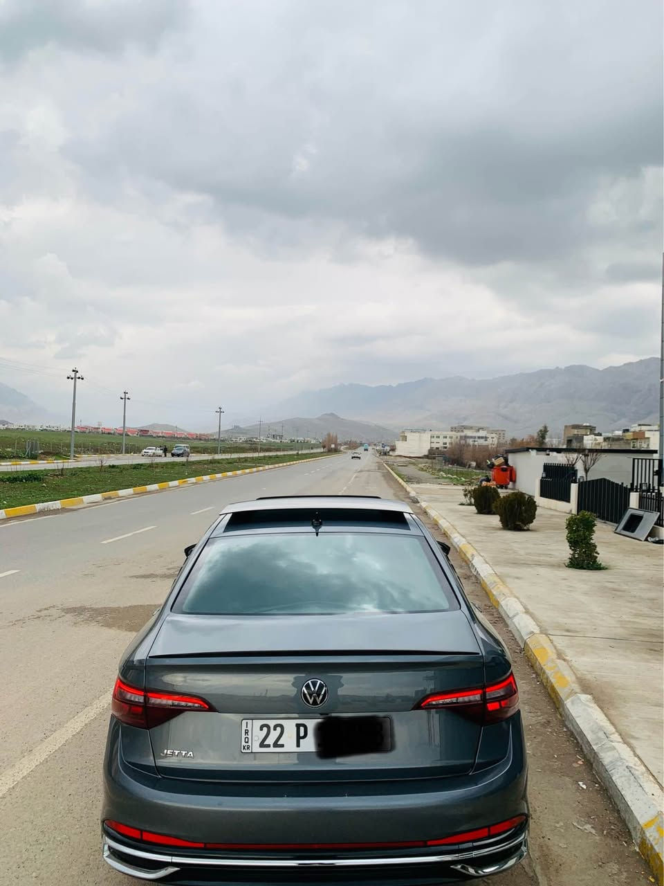 jetta sel premium 2023
فوول مواسفات  پێشو پشت کەپس بئ ئرباگ
هەموو گیانی لەسەردەقی شەریکەیە
گێچ ئەلکترۆنی 
شاشە گەورە
دەژبول و بەرەدەرگا لید
کوشن خەزن 
کوشن سارد و گەرم
 کوشنی دواوە گەرم
 سوکان هیتەر
٤ مۆدی لێخورین 
سەماعە beats
٣٦٠ دەرەجەڕادار
٣٠ مايل ڕۆیشتوە
یەک پارچە بۆیاخ بئ ناوبئ ئیرباگ
یەک دینار مەسرەفی نیە
١٨٠ گەڵاو معامە لا
شوێن رانیە 
*********** رانية, السليمانية
