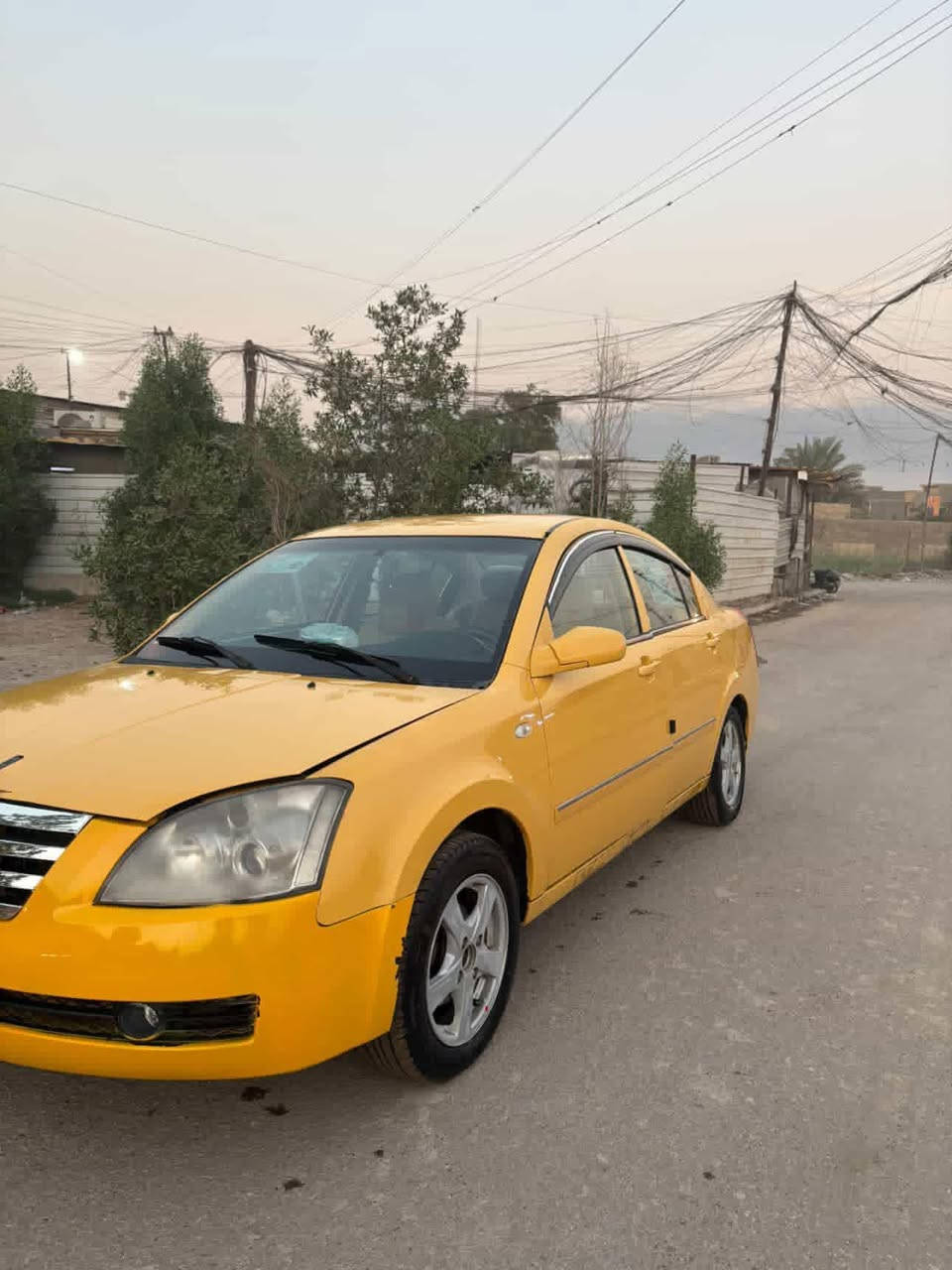 شيري A5 موديل 2011 سياره نضيف رقم نكليزي تحويل انته وشطارتك مصفره هيه وغرامه تخم تاير جديد صدر قبل سبوع نفضته بيه مشكله بل كير  سياره مفاحصه سونار بس عضمته حلو مكاني بغداد زعفرانيه رقمي ***********
