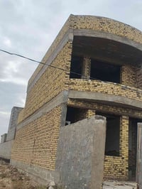 للبيع مشتمل بناء حديث طابقين مساحة 100 التاجيه السعر خاص بيع مستعجل 07...