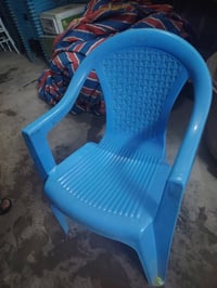 كراسي للبيع عدد ٦٠٠ ٠٧٨١٧١٨٨٥١٧ ٠٧٧١٧٥٧٨٨٠٨