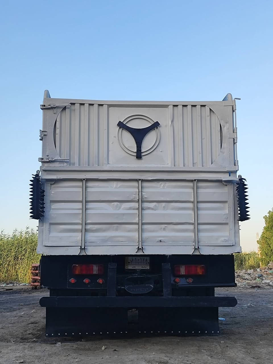 للبيع سكانيه 112 ونص مكينه جديده شرط  رقم واسط سنويه لل28 بدي جديد   مجموعة حرفش جوبلس  مكان سياره بابل رقم   الموبايل ***********///. ***********
