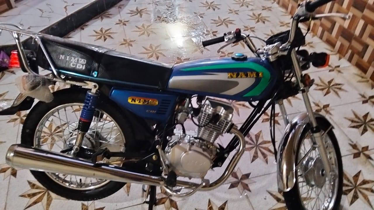 سلام عليكم دراجه امتياز للبيع
مديل 25 طالعه ب 26 نضافه فول اوراق سكنر من مجمع الكرار العنوان سوق الشيوخ الفضليه للستفسار اتصال او واتساب  ***********
