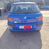 سيارة 🚗بيجو  نضيفة ما مصبوغة  مكفول كير ومحرك  سعرها 55وبيها مجال  الا...