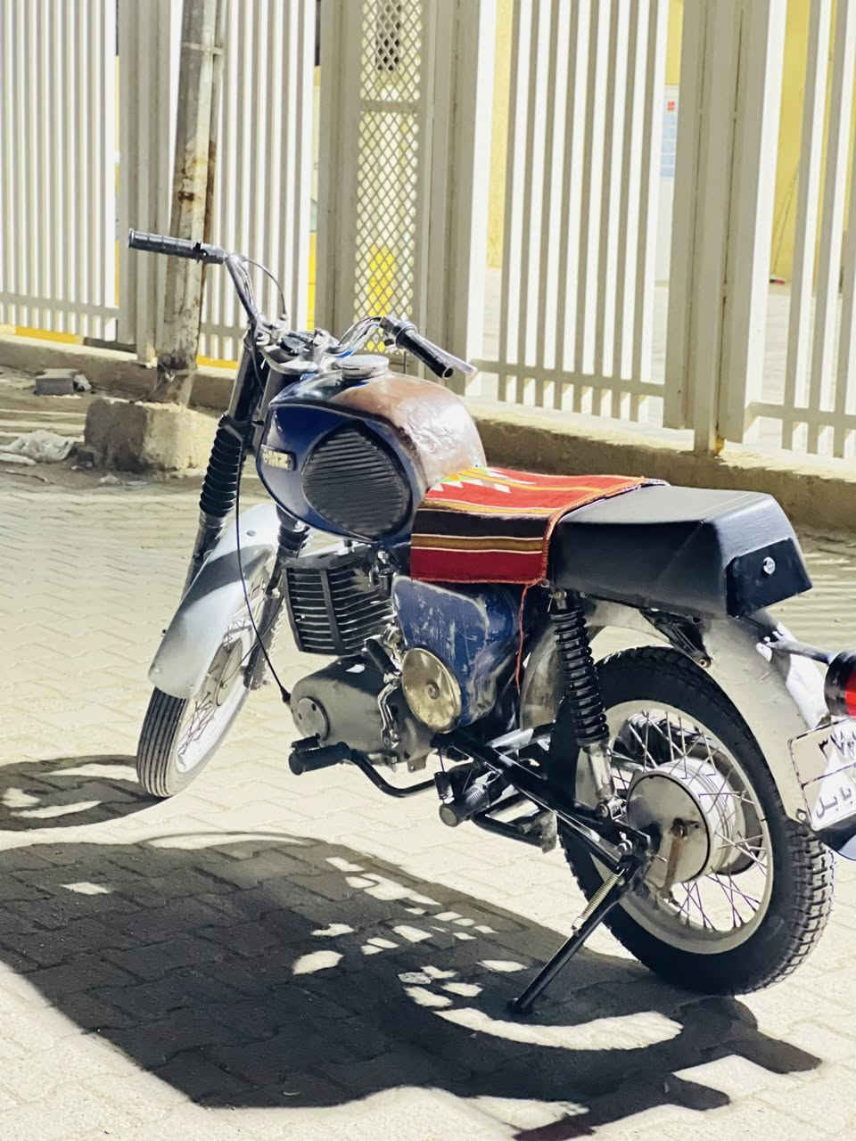 سلام عليكم مطور للبيع 81بلادي صبغه بلاديه مطور رقم سنويه بي مداور اني بيعك بدون سايس 3عل فتح كهربايات بلاديه مطور خير من الله ماعايز برغي سعره خاص او خابرني وخادم *********** مكاني نجف مشخاب
