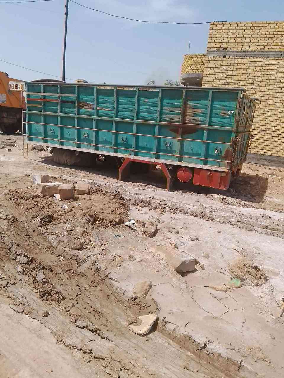 سلام عليكم بدي قچمه لبيع ***********
