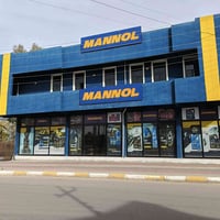 بناية تجارية • ٢٠٠م • قرب السندباد