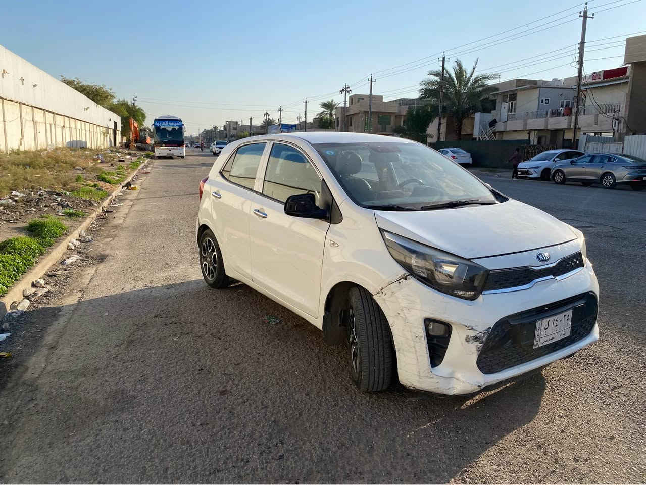 السلام عليكم كيا مورنينك موديل 2018 ماشيه 85 الف كيلو 
السياره بأسم الاهل تحويل ثاني يوم مشروع وطني
مواصفات
بصمه تشغيل
بصمه ابواب
شاشه كبيره
ابل كار بلي
تدفئه بالكشنات
مري شفط
تحكمات ستيرن 
كروز سرعه 
مانع انزلاق
السياره بيها حادث جاملغ السائق وبيها صبغ حزام سونارها عندي السياره مال بيت عمليه وخدميه ومتصرف عليها تخم تاير وويل جديد وباتري جديد مكاني بغداد حي العامل *********** متواجد واتس وفيس
السعر 85 بيها مجال للتفاوض بغداد, العراق
