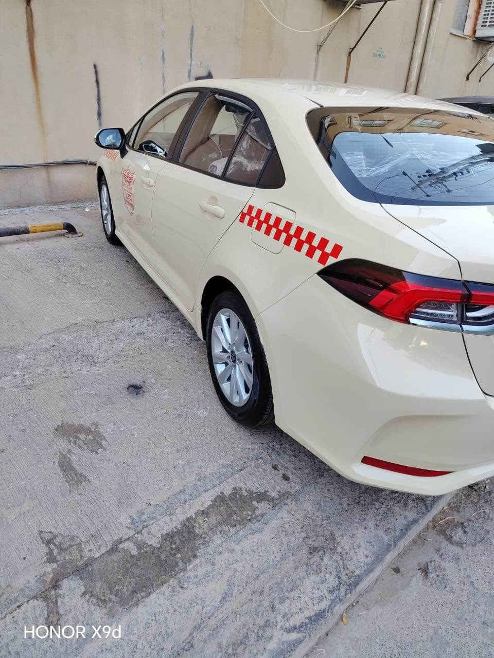 تۆیۆتا کرۆلا
مۆدیل ٢٠٢٥
بێ سبوخ 
٤٠٠٠کم رۆشتوە
بێ قنج و قەپو قۆپ
سەیارەکە وەک نوێ وایە
تێبینی :سەیارەکە هی من نیە نامە بۆ من مەنێرن 
ژ.ت *********** أربيل, العراق
